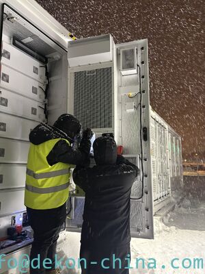 241 кВтч Интегрированный батарейный шкаф для хранения энергии все в одной системе EnerArk-Mini 120 кВт выход поставщик